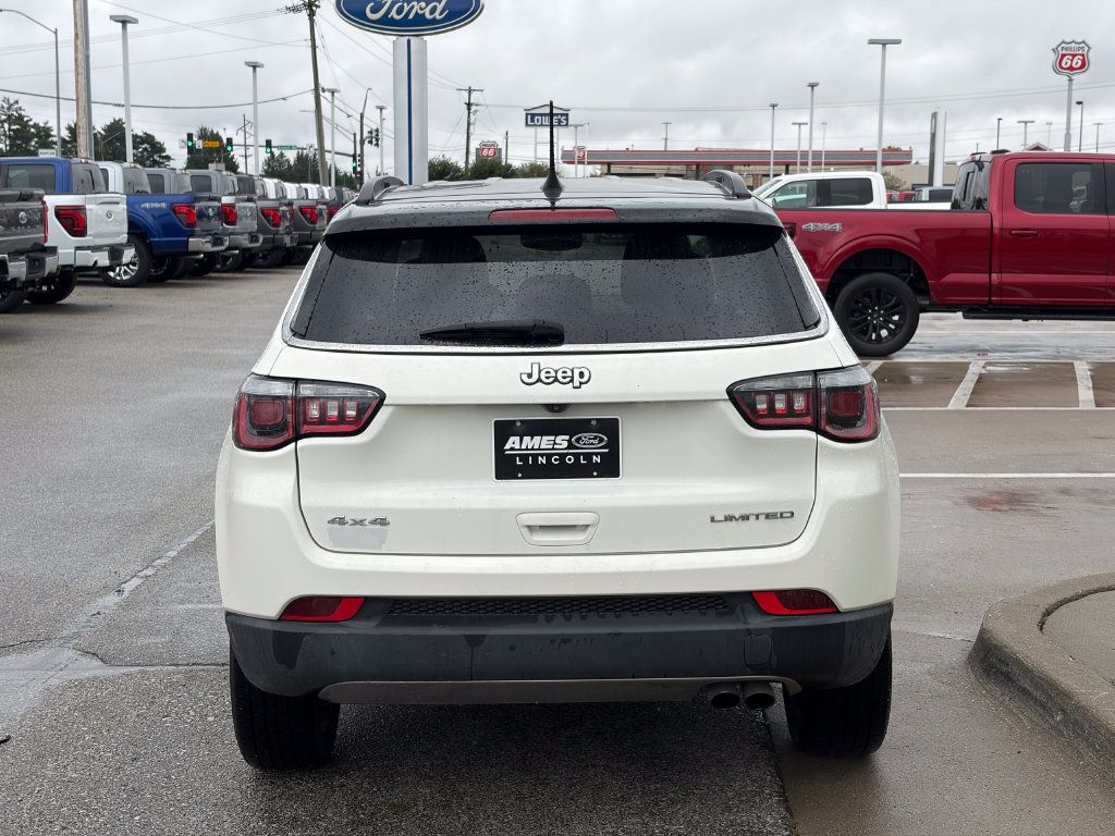 Used 2020 Jeep Compass Limited AWD/4WD image 5