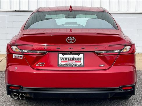 New 2026 Toyota Camry SE image 5