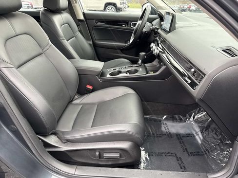 Used 2024 Honda Civic Touring image 21