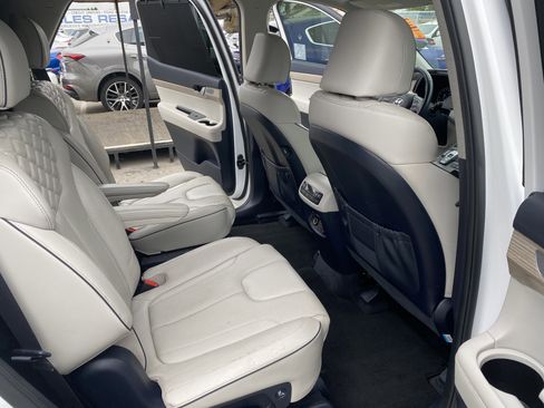 Used 2021 Hyundai Palisade Limited image 25