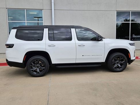 New 2026 Jeep Grand Wagoneer 4WD image 2