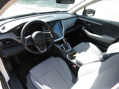 Used 2023 Subaru Outback Premium AWD/4WD image 11
