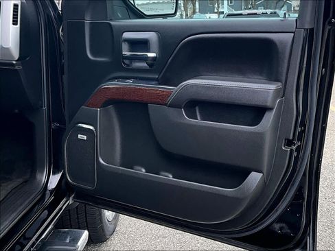 Used 2017 GMC Sierra 1500 SLT image 12