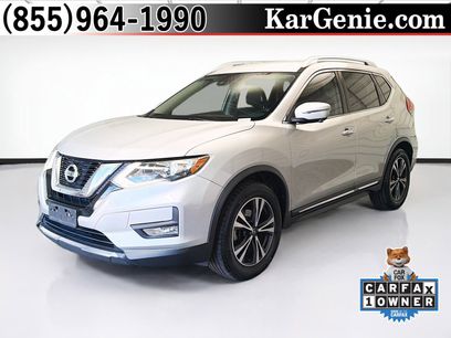 Used 2017 Nissan Rogue SL