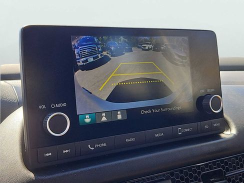 Used 2024 Honda HR-V LX image 15