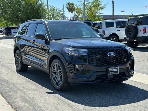 New 2026 Ford Explorer ST w/ Sun And Sound Package AWD/4WD image 10