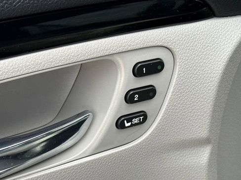 Used 2022 Honda Pilot Touring image 23