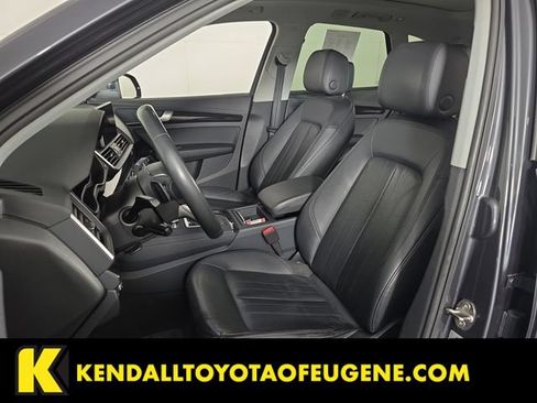 Used 2018 Audi Q5 2.0T Premium Plus w/ Premium Plus Package AWD/4WD image 16