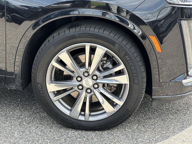 Used 2024 Cadillac XT6 Premium Luxury AWD/4WD image 7