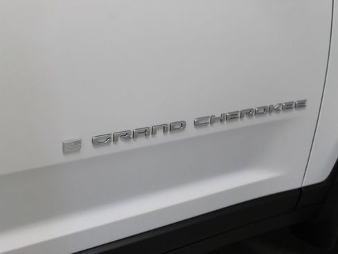 New 2026 Jeep Grand Cherokee Limited image 35