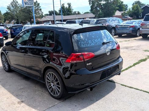 Used 2016 Volkswagen GTI SE image 7