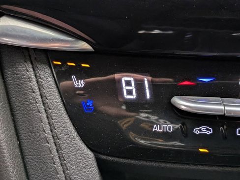 Used 2024 Cadillac XT6 Sport AWD/4WD image 8