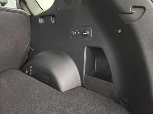 Used 2023 Hyundai Santa Fe SEL w/ Premium Package FWD image 36