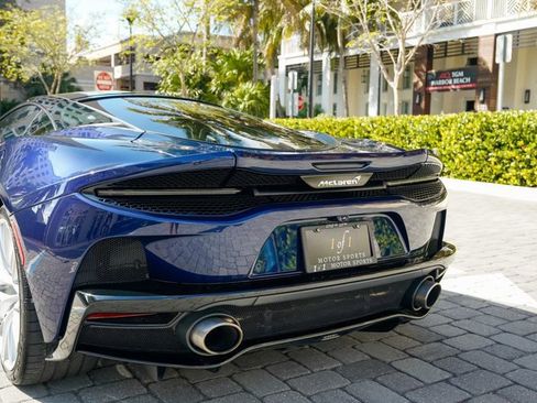 Used 2023 McLaren GT RWD image 45