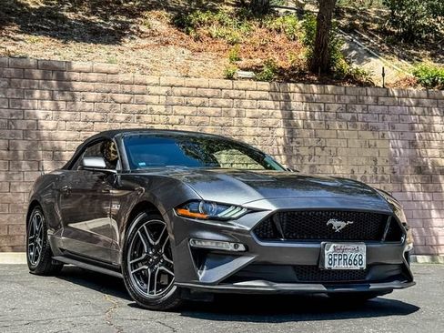 Used 2019 Ford Mustang GT Premium w/ Equipment Group 401A RWD image 2