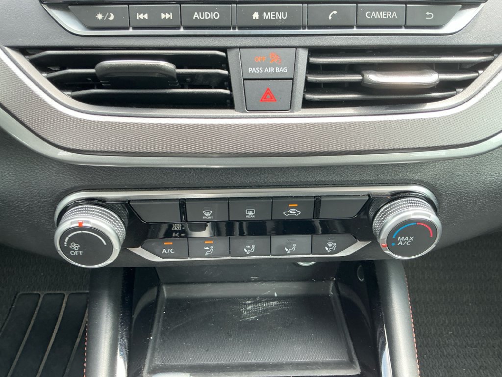 Used 2024 Nissan Altima 2.5 SR FWD image 22