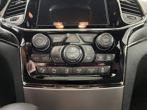 Used 2019 Jeep Grand Cherokee High Altitude image 33