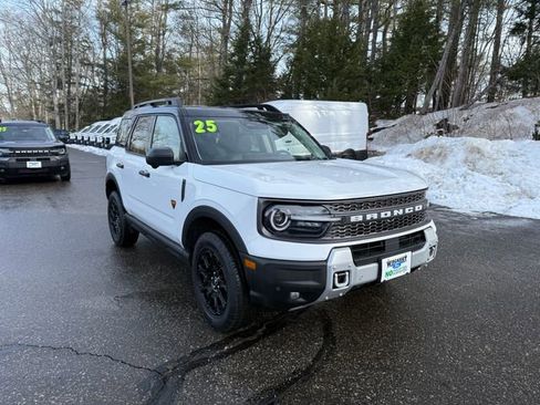 Certified 2025 Ford Bronco Sport Badlands image 1