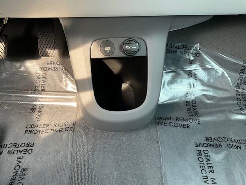 Used 2024 Hyundai Ioniq 5 Limited image 37