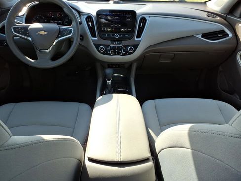 Used 2023 Chevrolet Malibu LT FWD image 13