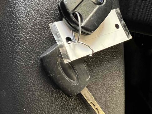 Used 2019 Ford Fiesta SE image 9