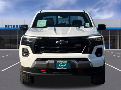 Certified 2023 Chevrolet Colorado Z71 w/ Z71 Convenience Package 2 AWD/4WD image 9