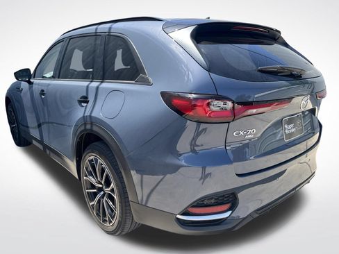 Certified 2025 MAZDA CX-70 Plug-In Hybrid w/ Premium Pkg AWD/4WD image 7