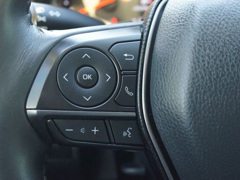 Used 2023 Toyota Camry XSE image 11