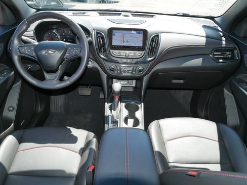 Used 2022 Chevrolet Equinox RS w/ RS Leather Package AWD/4WD image 10
