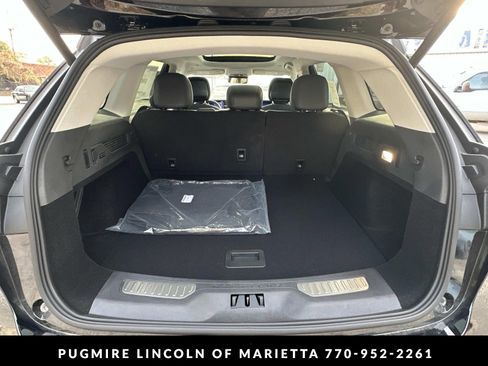 New 2026 Lincoln Nautilus Premier w/ Equipment Group 102A AWD/4WD image 18