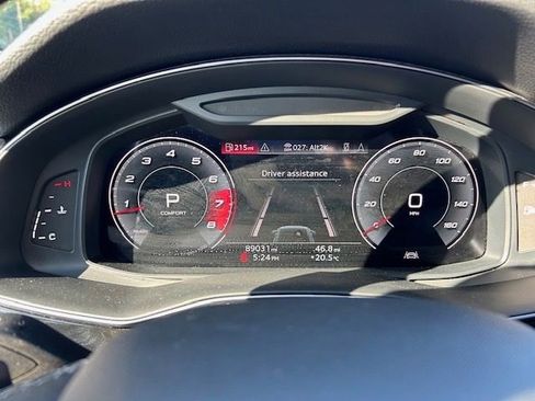 Used 2021 Audi Q8 Premium Plus AWD/4WD image 29