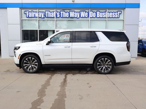 Used 2025 Chevrolet Tahoe High Country image 7