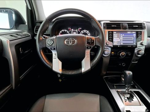 Used 2023 Toyota 4Runner SR5 Premium w/ Moonroof Package AWD/4WD image 6