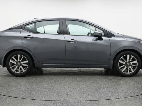 Used 2025 Nissan Versa SV image 11