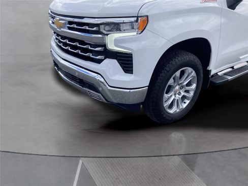 New 2026 Chevrolet Silverado 1500 LTZ w/ LTZ Premium Package AWD/4WD image 35