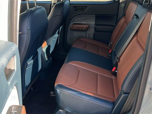 Certified 2024 Ford Maverick Lariat image 8