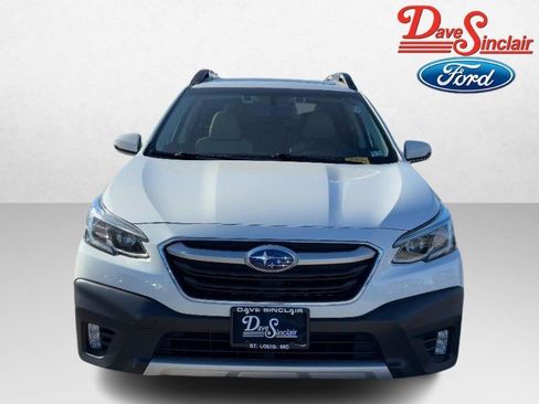 Used 2022 Subaru Outback Limited image 2