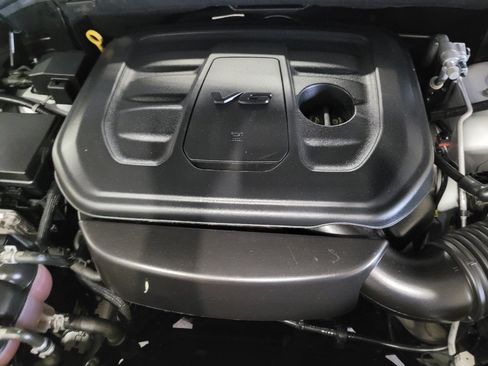Used 2021 Jeep Grand Cherokee Limited AWD/4WD image 30