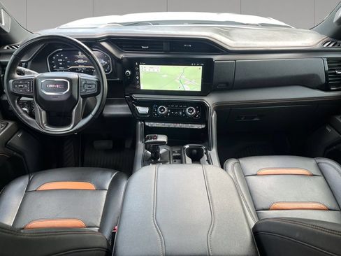 Used 2023 GMC Sierra 1500 AT4 w/ AT4 Premium Package AWD/4WD image 12