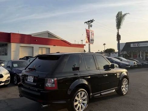 Used 2010 Land Rover Range Rover Sport HSE AWD/4WD image 4