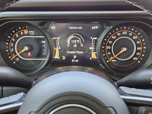 New 2026 Jeep Gladiator Sport image 18