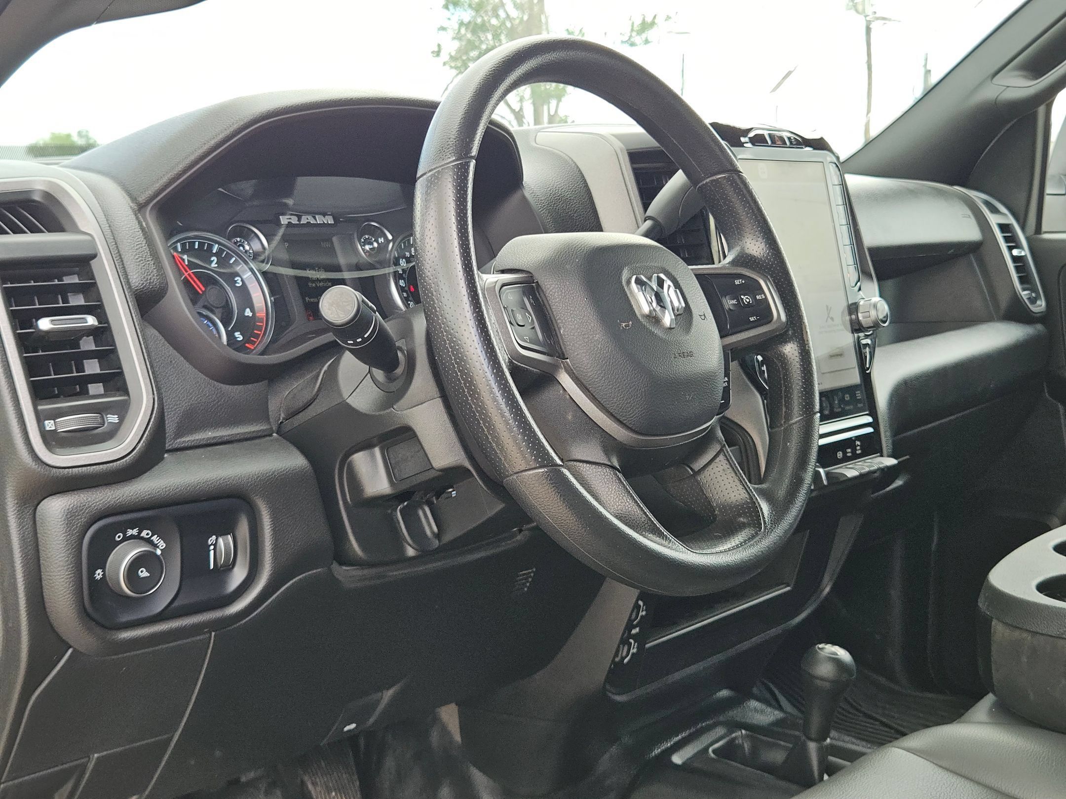 Used 2024 RAM 3500 Tradesman w/ Towing Technology Group AWD/4WD image 10