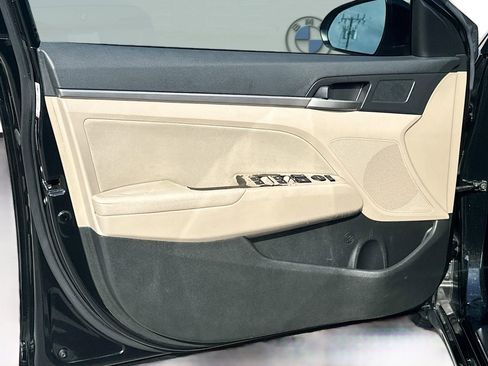 Used 2018 Hyundai Elantra Value Edition image 21