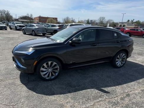 New 2026 Buick Envista Avenir image 4