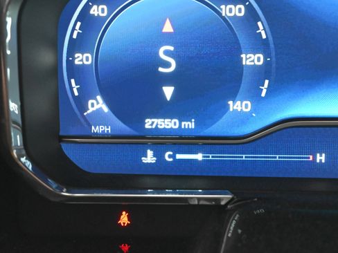 Used 2025 Chevrolet Silverado 3500 High Country w/ High Country Premium Package image 13