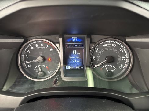 Certified 2020 Toyota Tacoma TRD Off-Road w/ TRD Premium Off Road Package AWD/4WD image 19