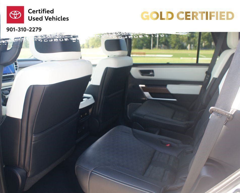 Used 2023 Toyota Sequoia Capstone AWD/4WD image 15