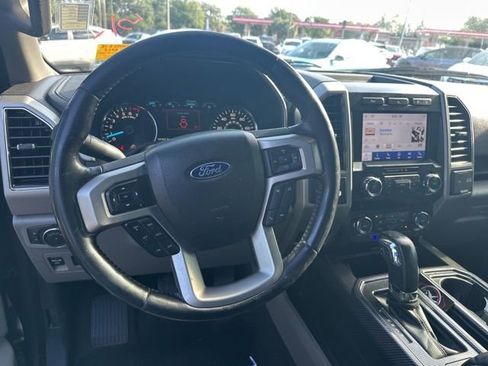 Used 2020 Ford F150 Lariat RWD image 13