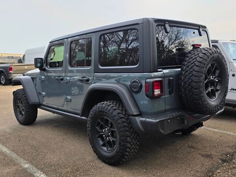 Used 2024 Jeep Wrangler Willys image 4
