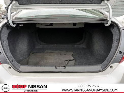 Used 2020 Honda Civic LX image 4